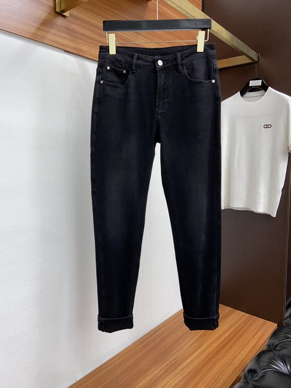 Fendi fall modelsJeans of the new Small Straight Counter available Physical store extreme jeans   Counter original 11 good goods for all ages. The highest version of the market imported fabrics from Europe. Comfortable, 