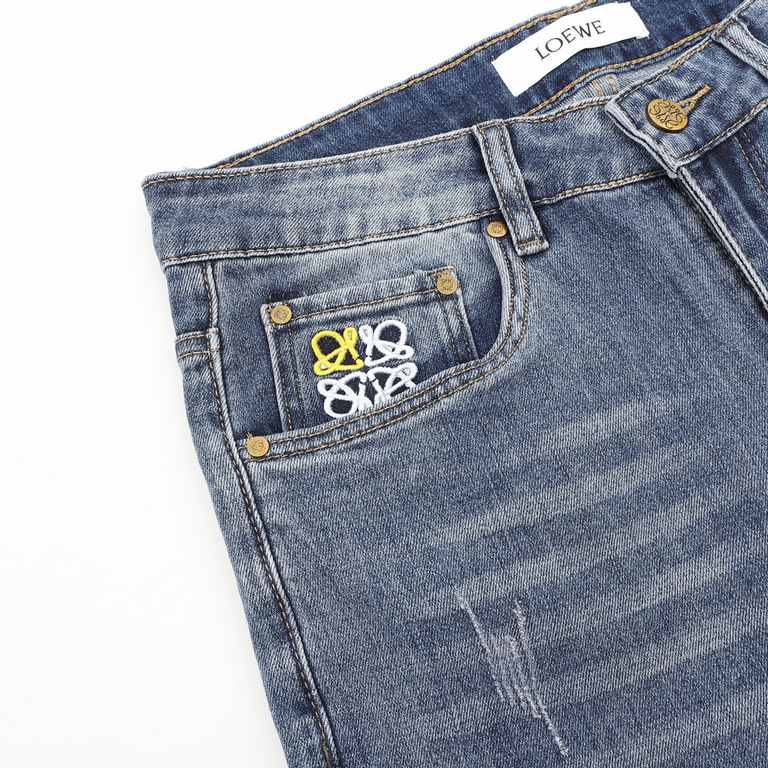 (Support put store)LOEWE  Loewe back bird embroidery LOGO jeansSo far this year to do the most bullish jeans, heavy wash process, hidden mystery details are very much, this time the main push of the pants either version 