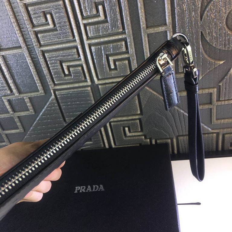 The original quality of the loading cabinet to the version exclusive   [original goods] Prada handbagModel 8020Size 28-17Counter new    heavy hit version of the replica   original leather replica   leather super soft   o