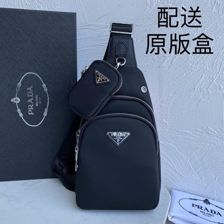 Prada's newest style, men's chest bag   original single quality Made of imported nylon cloth lightweight, comfortable, smooth texture, delicate feel Noble hardware Low-profile luxury connotation Fashion casual handsome C