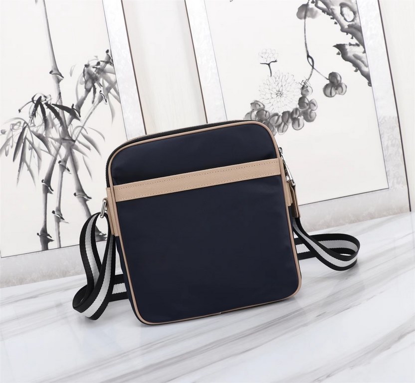 [Top original single quality] 2022 latest models Prada Dora shoulder bag crossbody bag European original imported Prada special cloth outlined cross grain pattern iconic lines, using imported equipment production, fashio