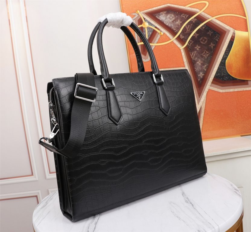 【Top Original Quality】 2022 Newest Prada Briefcase The original European imported cowhide outlines the iconic lines, made with imported equipment, fashionable and trendy, counter quality, more zipper pockets and internal