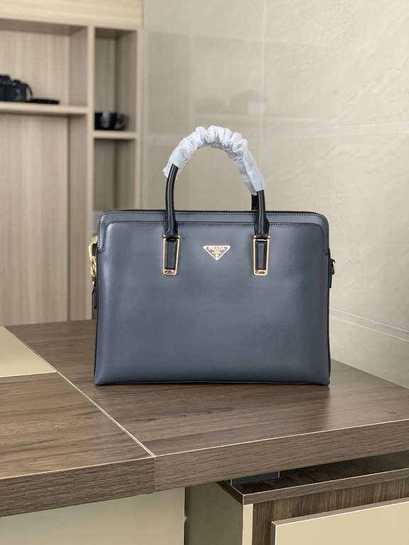 Top counter rats high-end goods 2023 latest fire models Prada imported flower leather pattern code lock handheld briefcase fire models a large number of shipments, clamoring counter goods   top original single goods   pa