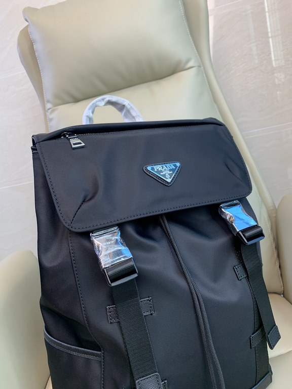 Top counter rat ruthless goods 2023 latest style Prada counter nylon cloth with imported original leather backpack fire models a large number of shipments to pull, clamoring counter goods   top original single goods   pa