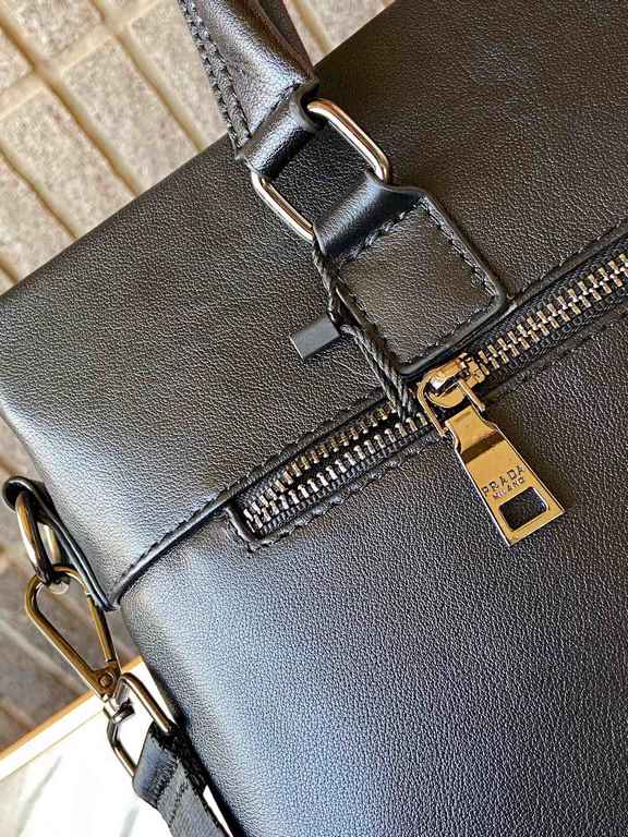 A98-3 Prada original single head layer cowhide briefcase men's bag crossbody bag using exquisite inlaid fine work, classic hundred physical photography original fabrics high-end quality with dust bag 37286