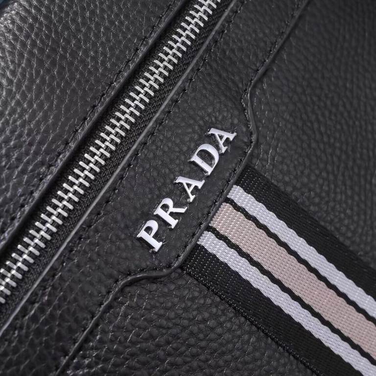 P New     Prada 7042-3# men's top quality, briefcase handbag crossbody bag   hot selling explosive models,   please recognize the leather and details,   high-end atmosphere   top grade!  Original quality  Original lychee