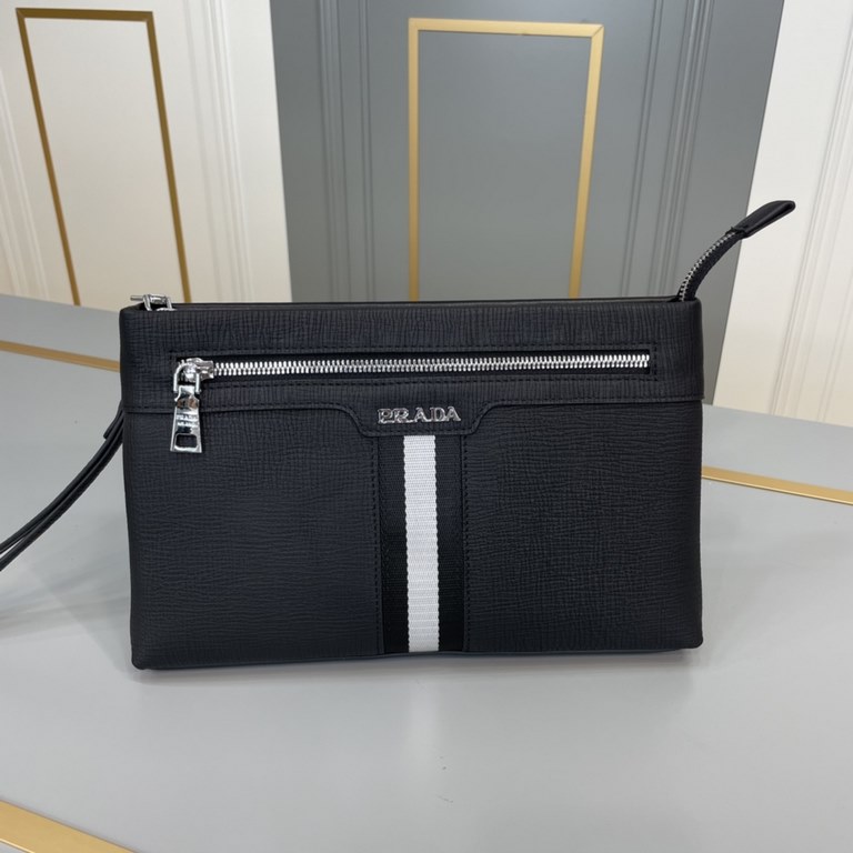 .    Original single goods [love] Prada original single genuine new counter with the same high-end men's casual clutch bag   workmanship is super refined and elegant. With imported raw materials cowhide counter special h