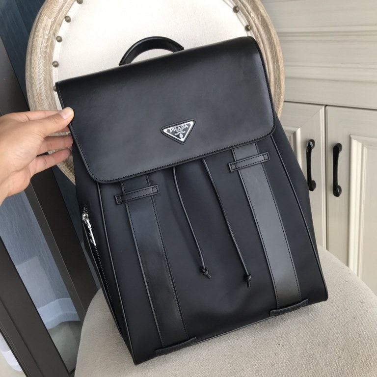 Top counter rat ruthless goods 2022 latest style Prada counter nylon cloth with imported original leather backpack fire models a large number of shipments to pull, clamoring counter goods   top original single goods   pa