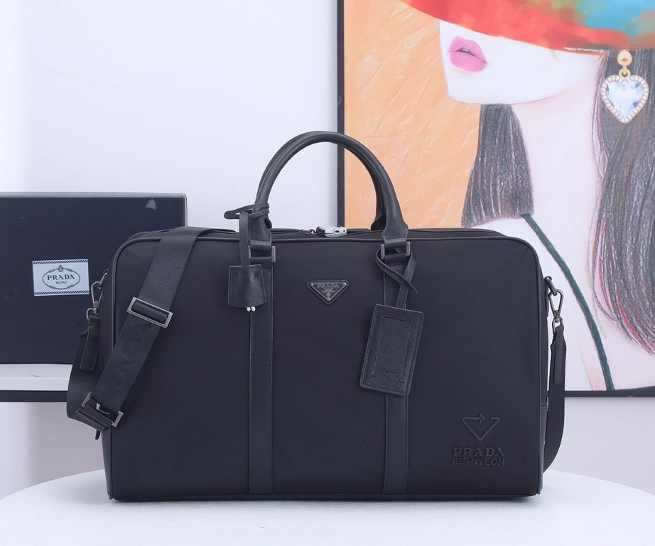 Batch Prada Prada    original single goods travel bag   handbag, model 2VC007A plus environmental protection glue mark, using the original tarpaulin material, feel superb original quality   top workmanship electroplating