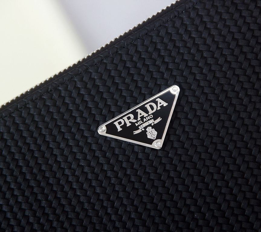 秘秘 [Prada 868-1 Clutch]    with a full set of packaging [color] European original single water goods handbags, heavy money to create a new channel goods   Energetic   Ideal for men's   The original hardware  LOGO is clea