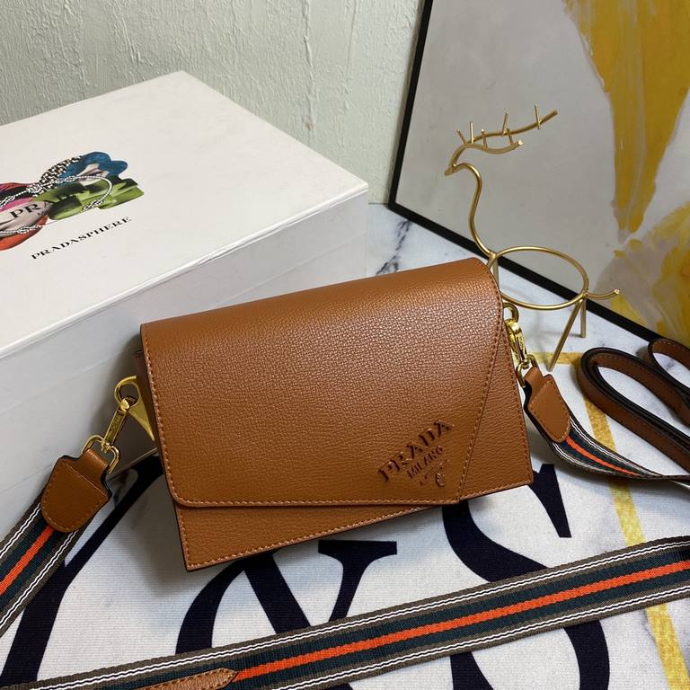 New   Official website exploded flap new    Prada  PRADA - flap sales champion models,   Model 2105  , configure two straps  , 2020 four seasons suitable for the fashionable shoulder straps women's bag models  Striped Sh