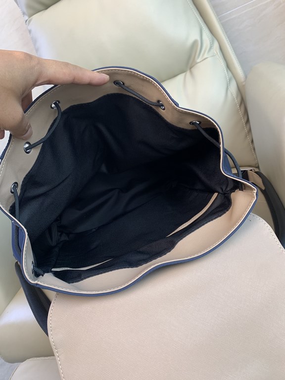 Top counter rat ruthless goods 2023 latest style Prada counter nylon cloth with imported original leather backpack fire models a large number of shipments to pull, clamoring counter goods   top original single goods   pa