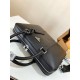 秘秘 [Prada 8026]    Counter the latest explosion of men's briefcases, heavy money to create a new channel goods   Energetic   Ideal for men's   Original hardware  LOGO clear and unparalleled   Top head-layer Cowhide   qua