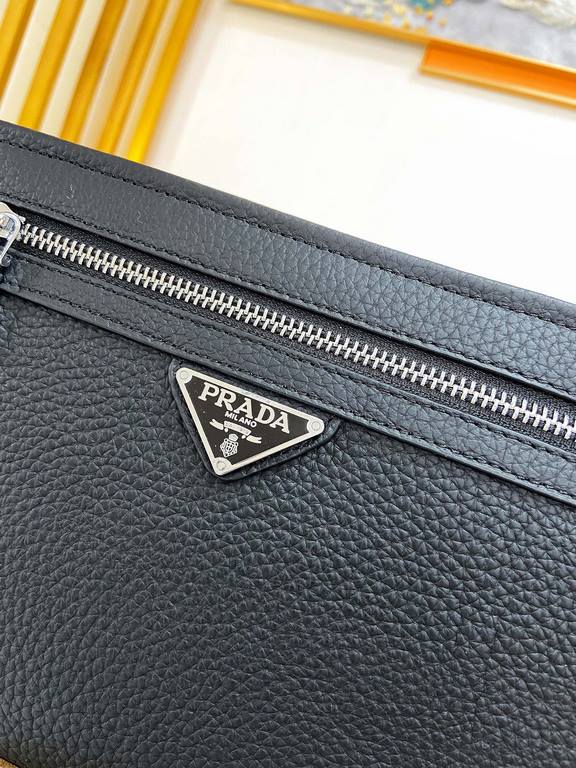 [Prada 660-1 Clutch]     Europe's top-quality watercraft handbags, heavyweight brand-new channel goods   Energetic   Ideal for men's style   Original hardware   LOGO clear and unparalleled   top original first layer cowh