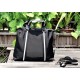 Lot, original quality prada travel bag [Product Specifications] W40xH36xD13cm. [Product Material] imported parachute cloth.          【Product Details】：Black color, give goods 【Product Model】：0328-1.