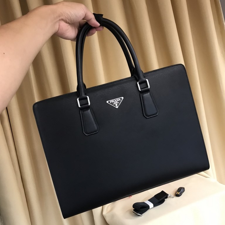 Out of the shipment [Heyha] PRADA Prada. Briefcase Genuine YKK hardware, get your hands on you understand how good Italy    imported elephant grain cowhide (market exclusivity), removable shoulder strap, the size of the 