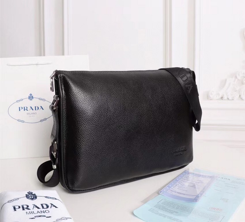 PRADA.Black.  workplace model. Size 33x25x6cm