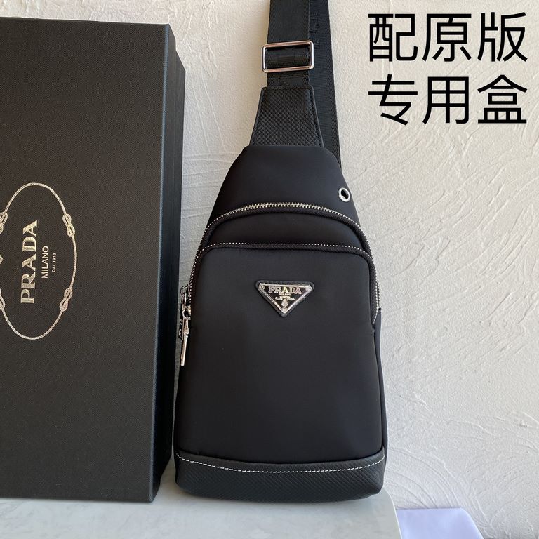 [With the original special box], the latest style, Prada men's chest bag   original single quality using imported nylon cloth material lightweight, comfortable, smooth texture, delicate feel Noble hardware low-profile lu