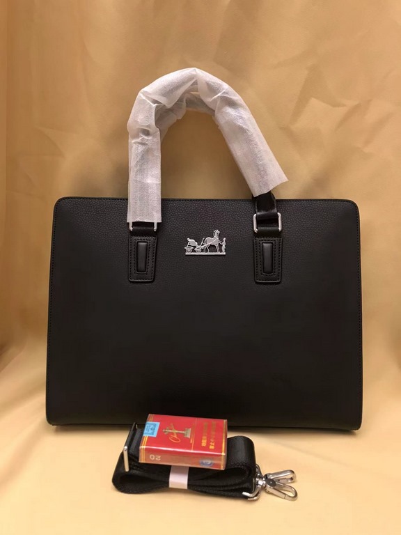 Out of the shipment [Heyha] PRADA Prada. Briefcase Genuine YKK hardware, get your hands on you understand how good Italy    imported brushed cowhide (market exclusivity), removable shoulder strap, the size of the body ca