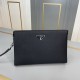 .    Original single goods [love] Prada original single genuine new counter with the same high-end men's casual clutch bag   workmanship is super refined and elegant. With imported raw materials cowhide counter special h