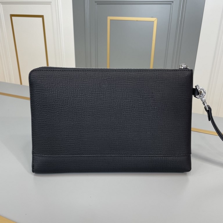 .   Original single goods [love] Prada original single genuine new counter with the same high-end men's casual clutch bag   workmanship is super refined and elegant. With imported raw materials cowhide counter special ha