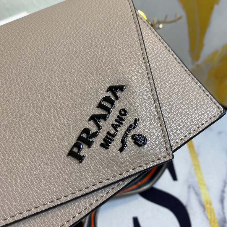 New   Official website exploded flap new    Prada  PRADA - flap sales champion models,   Model 2105  , configure two straps  , 2020 four seasons suitable for the fashionable shoulder straps women's bag models  Striped Sh