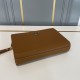 Original single goods [love] Prada original single authentic new counter with the same high-end men's casual clutch   workmanship is super refined and elegant. With imported raw materials cowhide counter special hardware