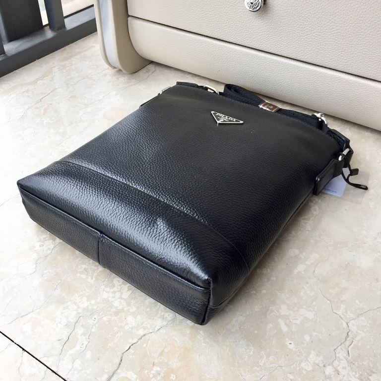 New  Prada 6032# men's top quality, briefcase handbag crossbody bag   hot selling explosive models,   please recognize the leather and details,   high-end atmosphere   upscale   the original quality   the original cow le