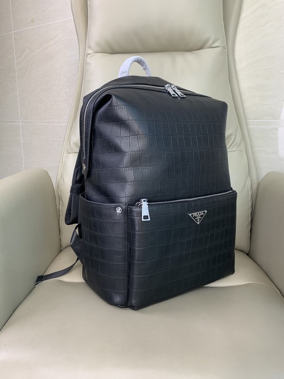 Top counter rats high-end goods 2023 latest hot models Prada deerskin shoulder backpacks a large number of shipments, clamoring counter goods   top original single goods   paper talking about bragging rights we will not,