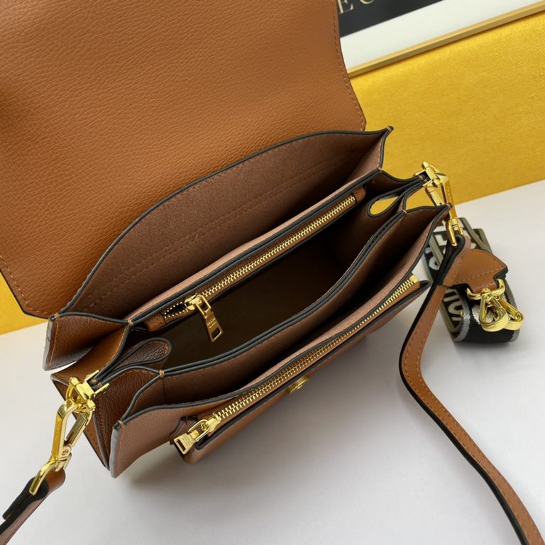 New Prada Flap Shoulder Crossbody Bag, Model 2103, Configured with Two Shoulder Straps, 2020 Summer New Fashion Women's Bag Shoulder Bag Striped Shoulder Leather Handbag,  3  Compartments [Strong] Size 27-17-10cm