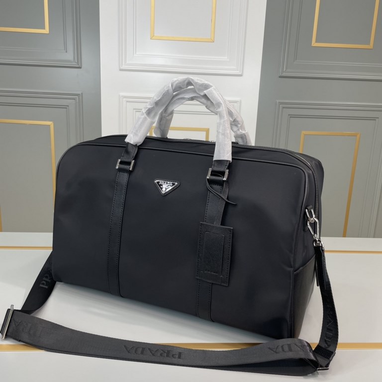 Original official website model 5015-1# [love] Prada new high-end men's casual spinning line bag [smile] workmanship is super exquisite and elegant. With imported raw materials cowhide counter special hardware and specia