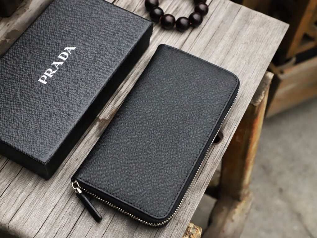 () [Original] Prada Prada  [Model] 666050 small wallet [Size] 19-10-2.5cm [Color] black high-end quality (original authentic) [Material] Prada counter purchases of the classic  the original imported   cowhide  authentic 