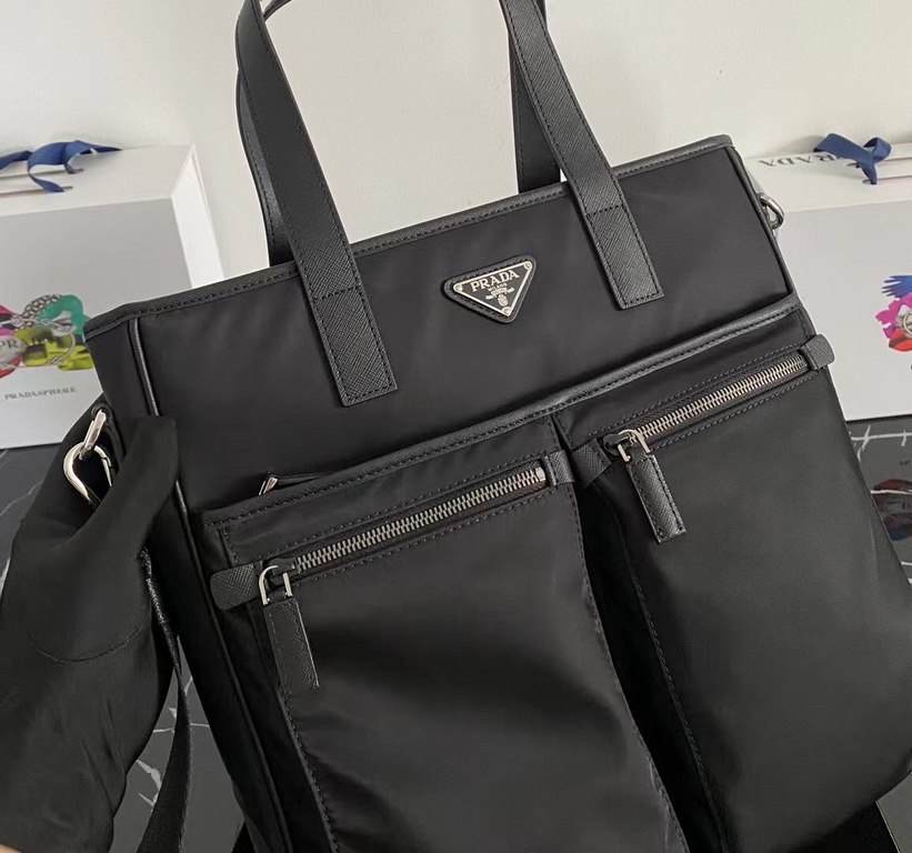 P's new men's bag, 2VG860, top quality goods, using into the parachute fabric, top hardware, compartment layer much, men's must-have, L34xH34.5cmX7cm,...