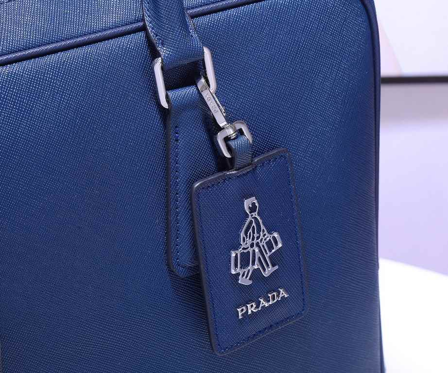 PRADA latest explosive models   Model P8018 [ counter private goods men's briefcase            ] original private goods quality! European original factory special cross grain cowhide ! The original hardware LOGO!   work 