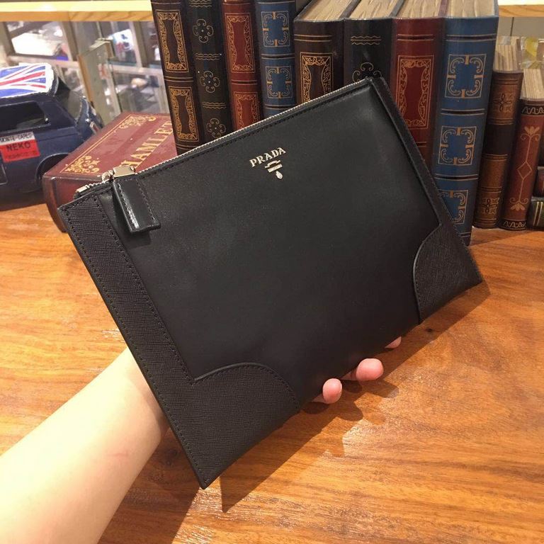 Original quality    top goods Prada handbags    classic hot shipping pull, without adding any effect) top imported original cowhide, ultra-high definition hardware logo logo, ultra-comfortable feel soft soft leather, ult