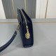 Original single goods [love] Prada original single authentic new counter with the same high-end men's casual clutch   workmanship is super refined and elegant. With imported raw materials cowhide counter special hardware