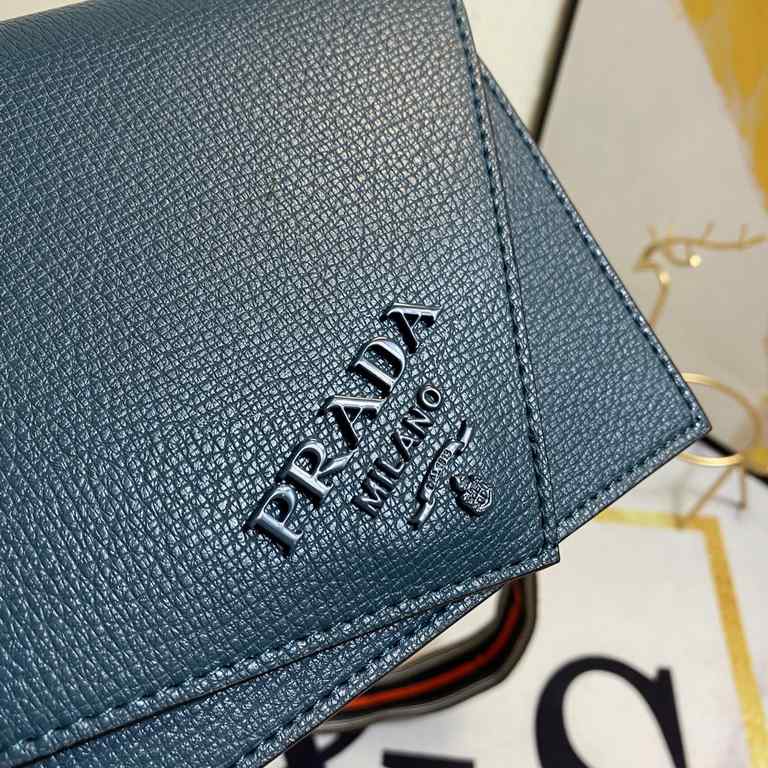 New   Official website exploded flap new    Prada  PRADA - flap sales champion models,   Model 2105  , configure two straps  , 2020 four seasons suitable for the fashionable shoulder straps women's bag models  Striped Sh