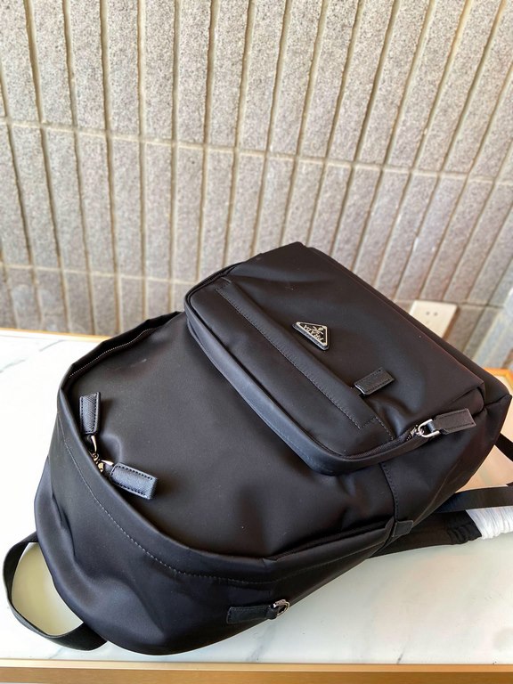 10117-21 Prada Prada Re-Nylon Nylon Shoulder Bag   Backpack Unisex Original  Waterproof fabric material Electroplated hardware High-end goods  With small ticketSpecification294014