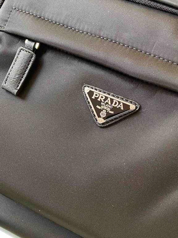 10117-21 Prada Prada Re-Nylon Nylon Shoulder Bag   Backpack Unisex Original  Waterproof fabric material Electroplated hardware High-end goods  With small ticketSpecification294014