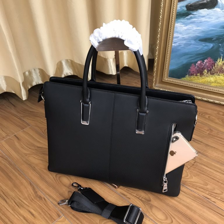 Out of the shipment [Heyha] PRADA Prada. Briefcase Genuine YKK hardware, get your hands on you understand how good Italy    imported brushed cowhide (market exclusivity), removable shoulder strap, the size of the body ca