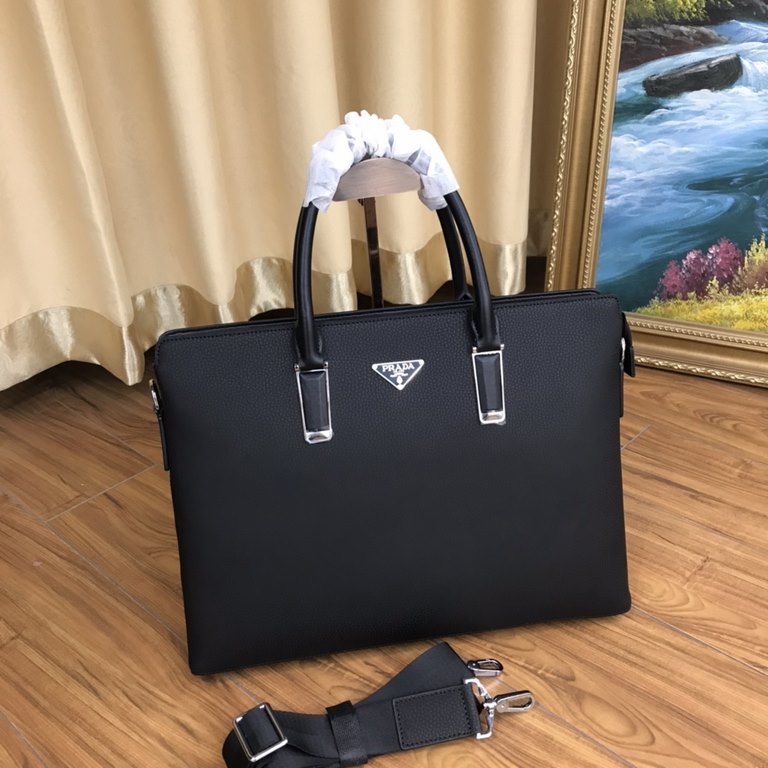 Out of the shipment [Heyha] PRADA Prada. Briefcase Genuine YKK hardware, get your hands on you understand how good Italy    imported brushed cowhide (market exclusivity), removable shoulder strap, the size of the body ca