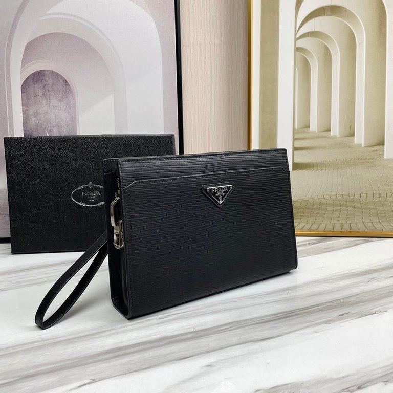 Handbag original single 1256 # top original single goods Prada counter the latest models, high-end atmosphere, fashion and taste, head layer cowhide, texture high-end atmosphere, super practical, counter high-definition 