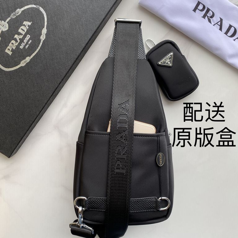 Prada's newest style, men's chest bag   original single quality Made of imported nylon cloth lightweight, comfortable, smooth texture, delicate feel Noble hardware Low-profile luxury connotation Fashion casual handsome C