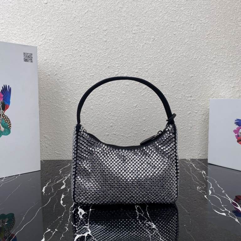 The top original single]   flash diamond Hobo   2022 new 1NE515 flash diamonds, the most beautiful and most sparkling rhinestone Hobo     imported diamond mesh Bright shiny appearance under the night light blinking effec