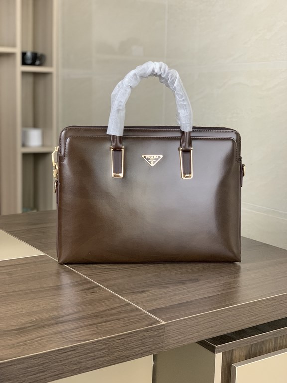 Top counter rats high-end goods 2023 latest fire models Prada imported flower leather pattern code lock handheld briefcase fire models a large number of shipments, clamoring counter goods   top original single goods   pa