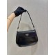 Batch, with counter box   new underarm bag   2021 new vintage underarm bag    This year's hot flap ancient models armpit bag has been very popular, the leather is delicate and smooth Shaped bag design and cool and stylis