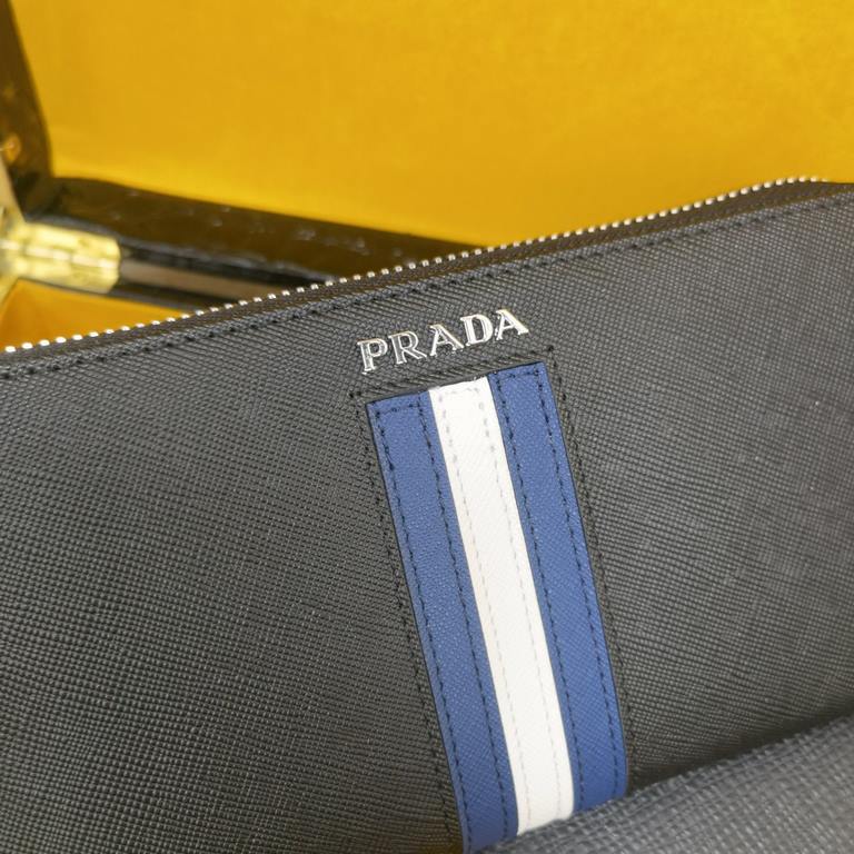 【Full Leather】【Original Quality Physical Photography Head Layer Leather】Small Model 666093 Imported Leather (Lychee Grain Leather). Prada exquisite handmade with 100% into the lychee grain leather, texture, feel great. W