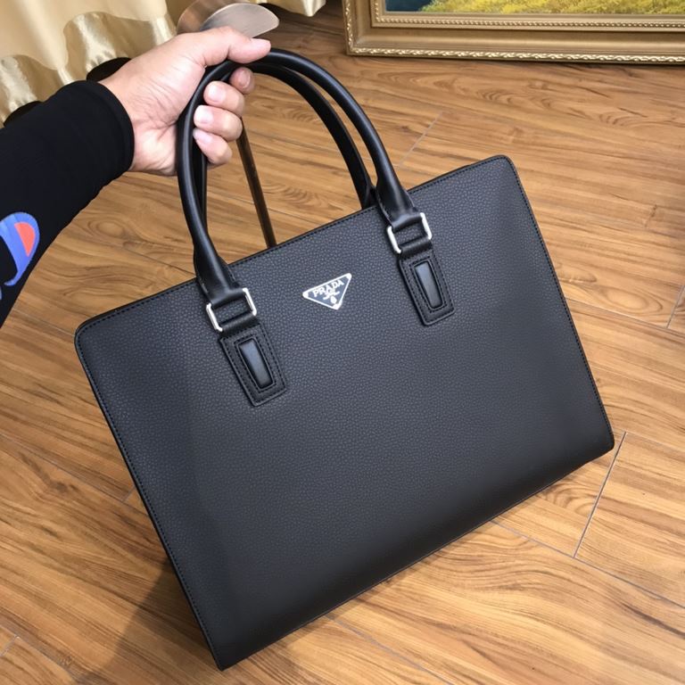 Out of the shipment [Heyha] PRADA Prada. Briefcase Genuine YKK hardware, get your hands on you understand how good Italy    imported brushed cowhide (market exclusivity), removable shoulder strap, the size of the body ca