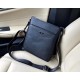 Model 33012-2. Model 33012-2. PRADA Prada original single channel goods simple atmospheric models version of the very good effect of the original hardware accessories leather special soft counter size 25x27x5.