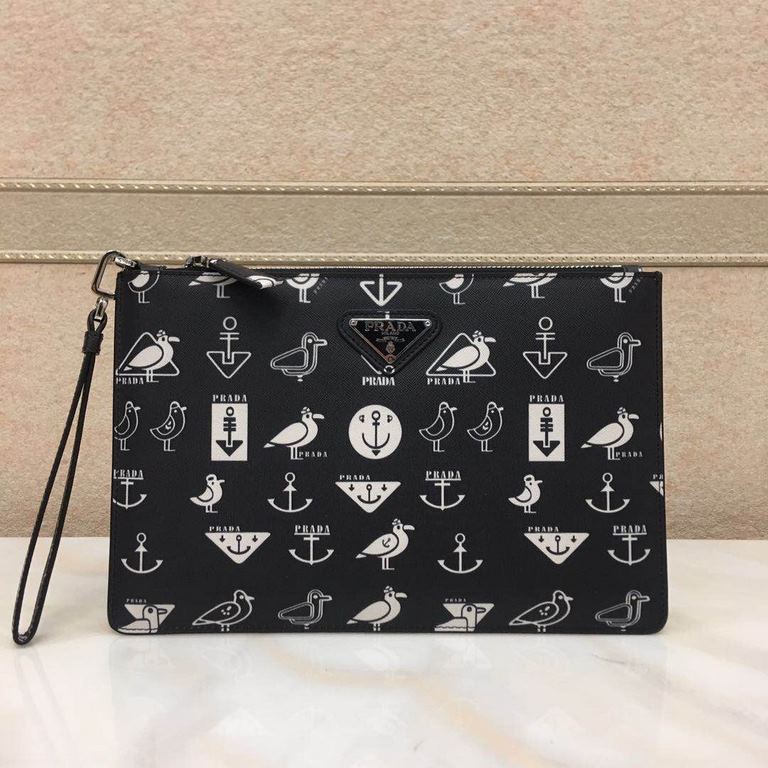 Exclusive  [Original Goods] Prada Clutch BagModel 8113Size 28-17Counter new    heavy hit version of the replica   original leather replica   leather super soft   oversized capacity   customized counter original hardware 